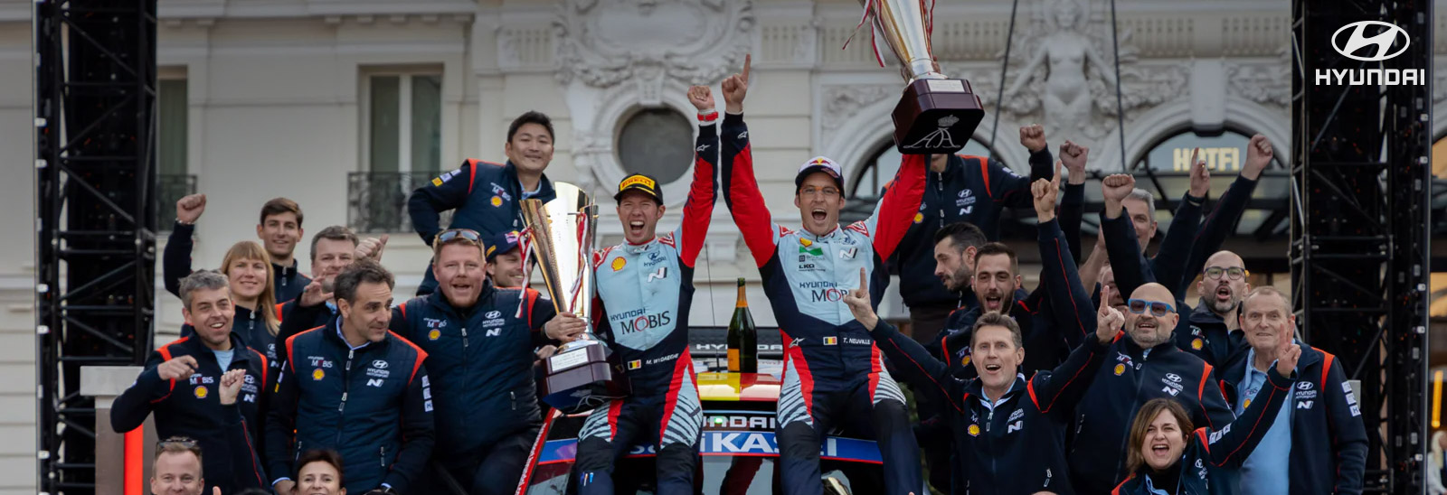 Alt imagen: Hyundai Motorsport conquista por primera vez el Campeonato Mundial de Rally 2024